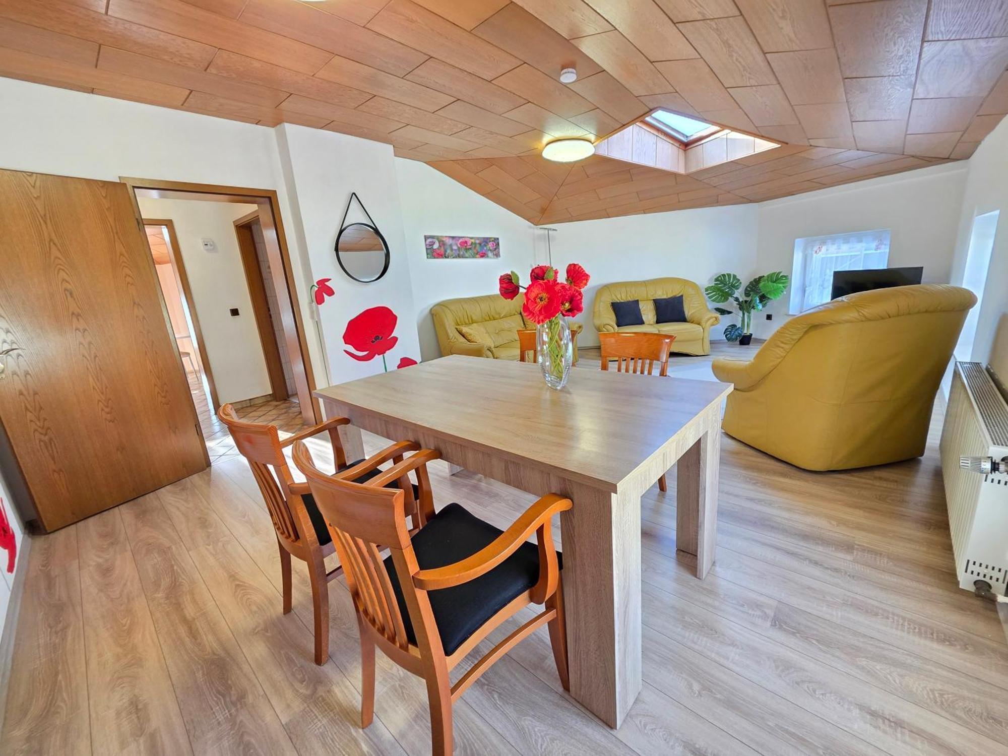Elena Flat Mohn Duisburg Zentrum Extérieur photo